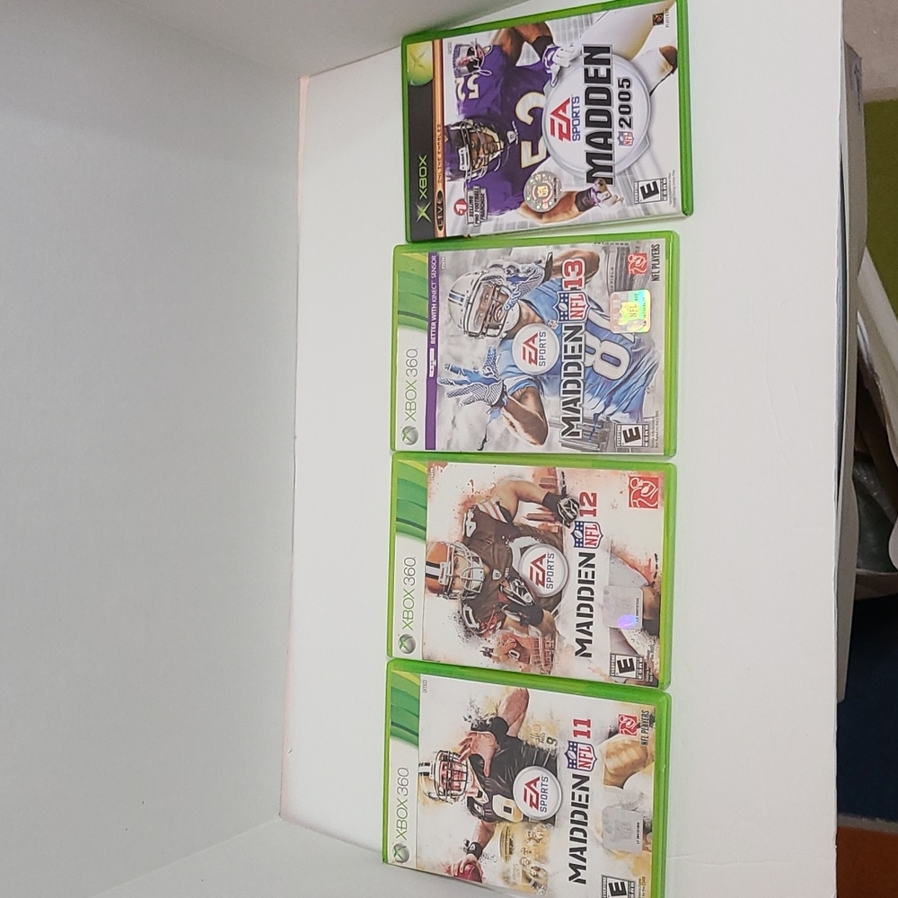 4 XBOX 360 GAMES